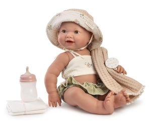 LALKA HISZPAŃSKA MIA SIUSIAJĄCA 42 CM