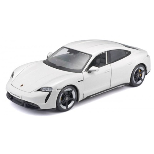 Porsche Taycan Turbo S White 1:24 BBURAGO, BBurago