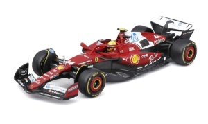 FERRARI FORMULA (WITH HELMET & PLASTIC STAND) 1:43